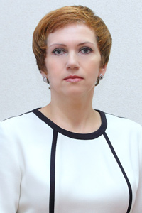 ДРАГУН Галина Александровна – заведующий секцией «Ткани» магазина «Дом торговли Новополоцка» открытого акционерного общества «Дом торговли Новополоцка» (номинация «Сфера услуг») ДРАГУН Галина Александровна – заведующий секцией «Ткани» магазина «Дом торговли Новополоцка» открытого акционерного общества «Дом торговли Новополоцка» (номинация «Сфера услуг»)