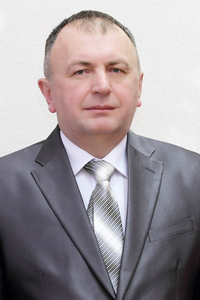ОСИПЕНКО Николай Иванович – помощник мастера завода «Полимир» открытого акционерного общества «Нафтан» (номинация «Промышленность») ОСИПЕНКО Николай Иванович – помощник мастера завода «Полимир» открытого акционерного общества «Нафтан» (номинация «Промышленность»)
